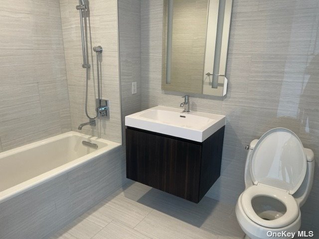 Apartment 40th  Queens, NY 11354, MLS-3514612-15