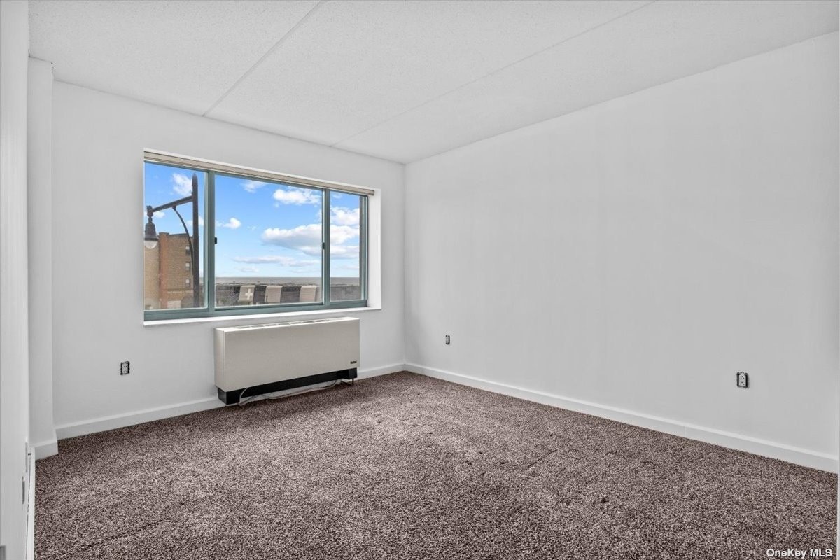 Apartment Ocean Promenade  Queens, NY 11694, MLS-3503647-15