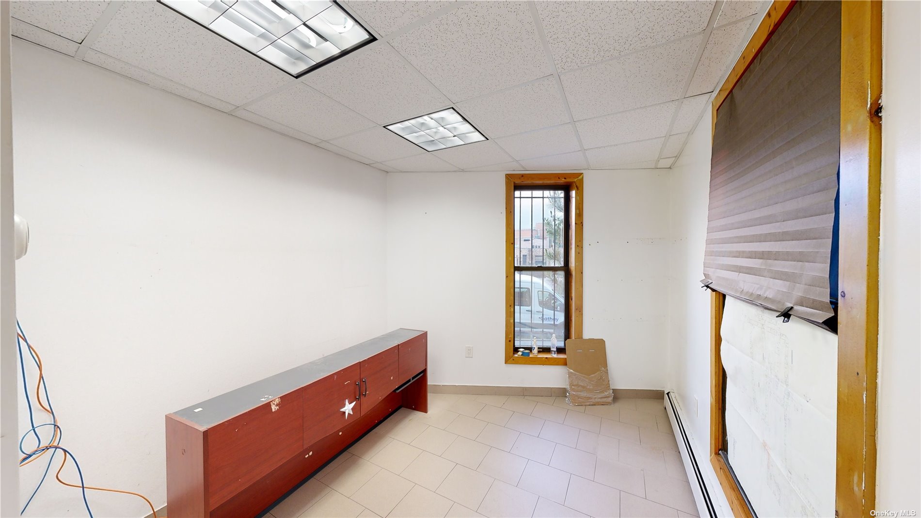 Commercial Lease 74th  Queens, NY 11385, MLS-3484663-15