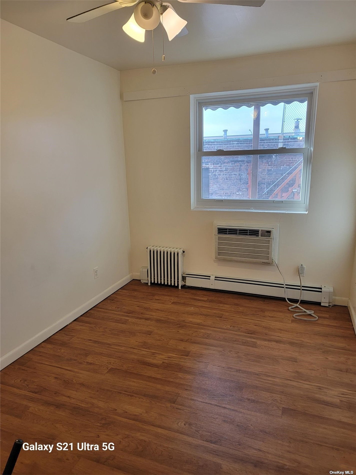 Apartment 37th  Queens, NY 11101, MLS-3517927-15