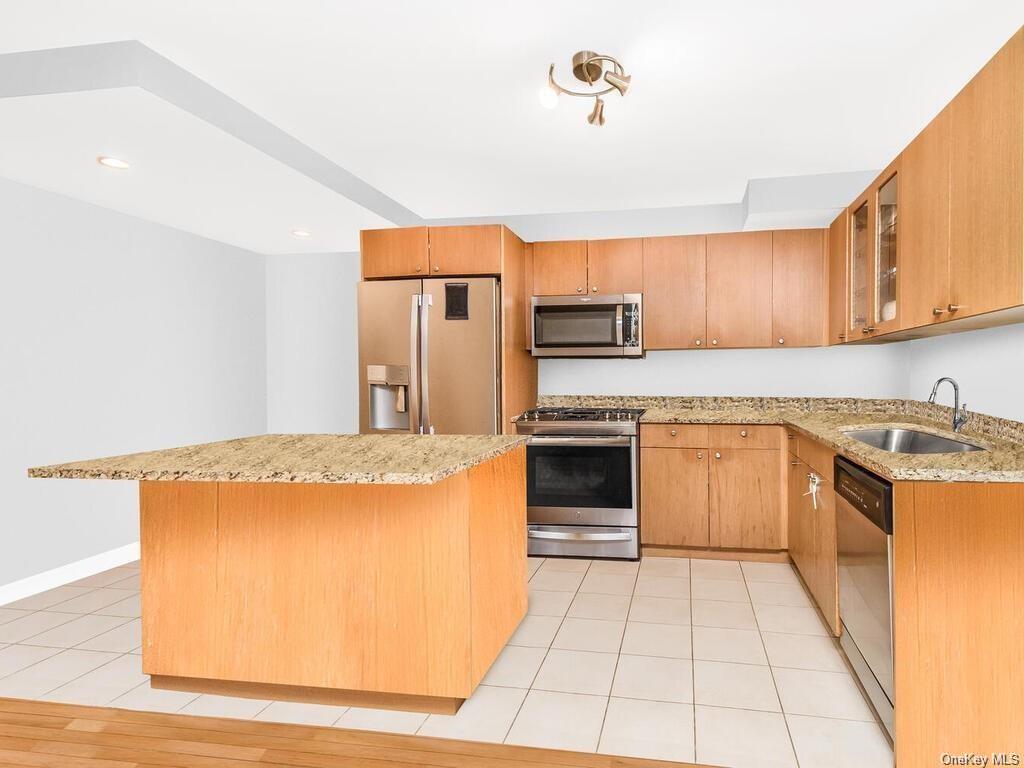 Apartment Johnson  Bronx, NY 10463, MLS-H6273957-15