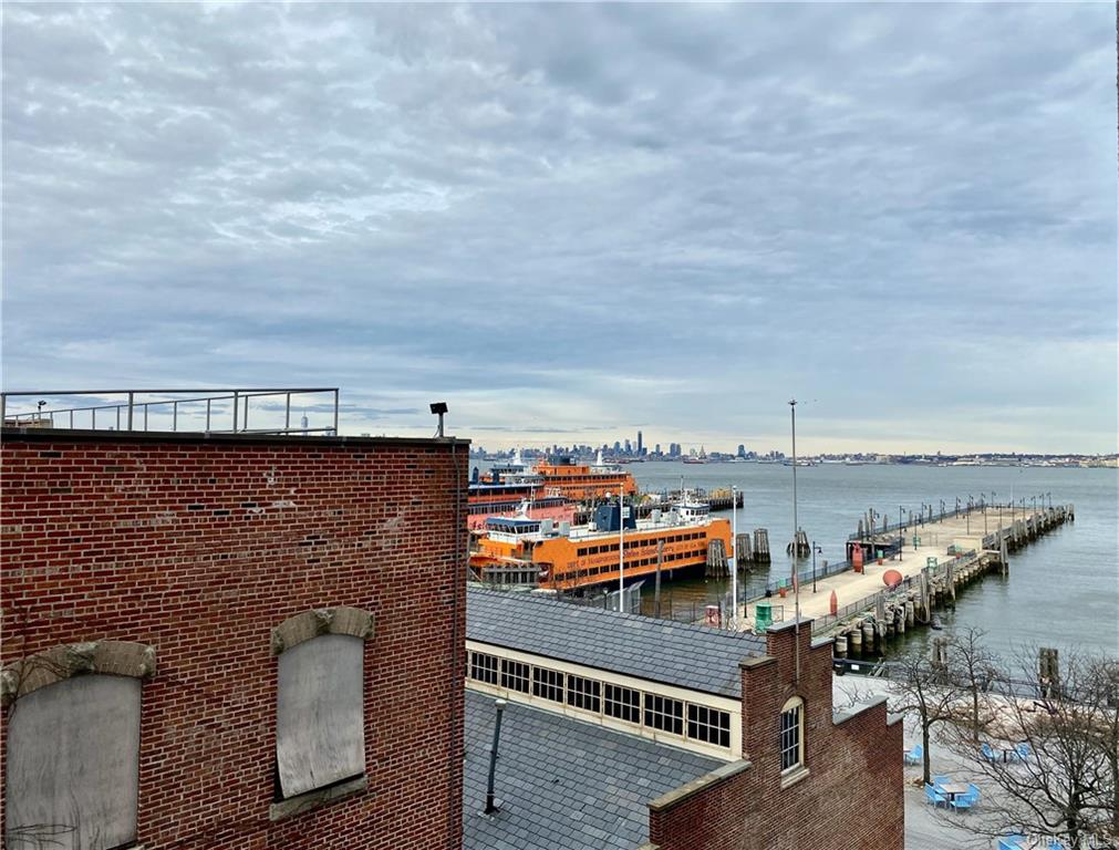 Condo Bay Street  Staten Island, NY 10301, MLS-H6250018-16