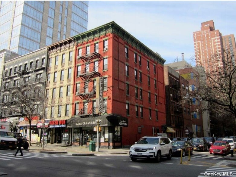 Commercial Sale 92nd  Manhattan, NY 10128, MLS-3479110-16