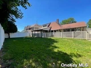 House Haymaker  Nassau, NY 11756, MLS-3486184-16