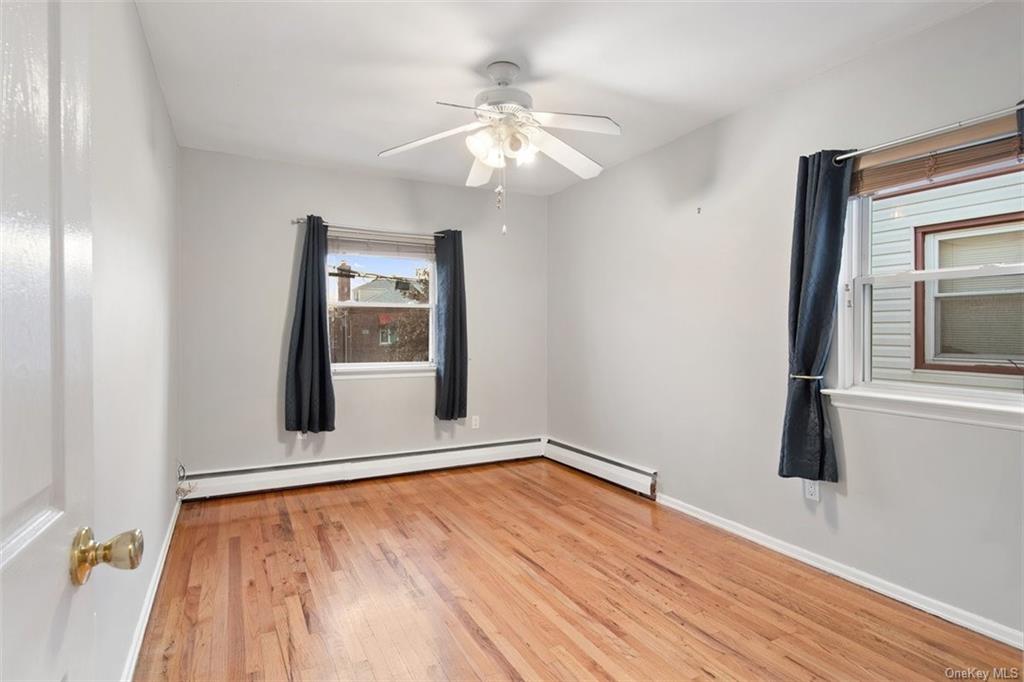 Single Family Polo  Bronx, NY 10465, MLS-H6279390-16