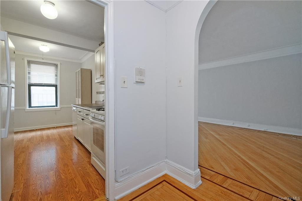 Apartment Broad  Westchester, NY 10601, MLS-H6275476-16