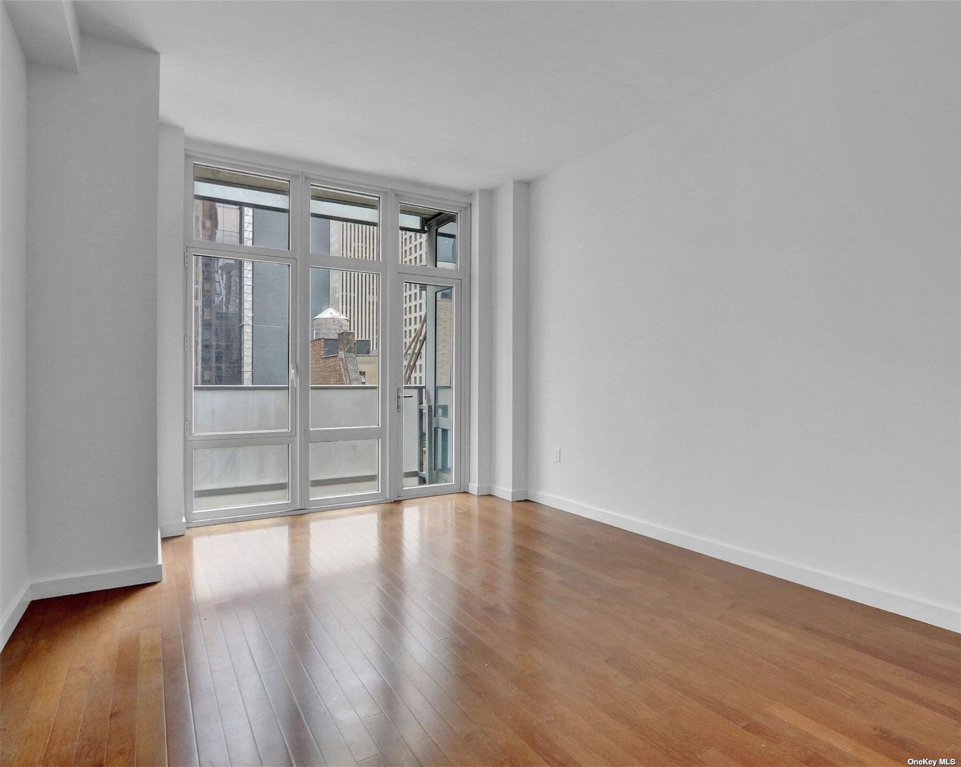 Condo Broadway  Manhattan, NY 10019, MLS-3496666-16