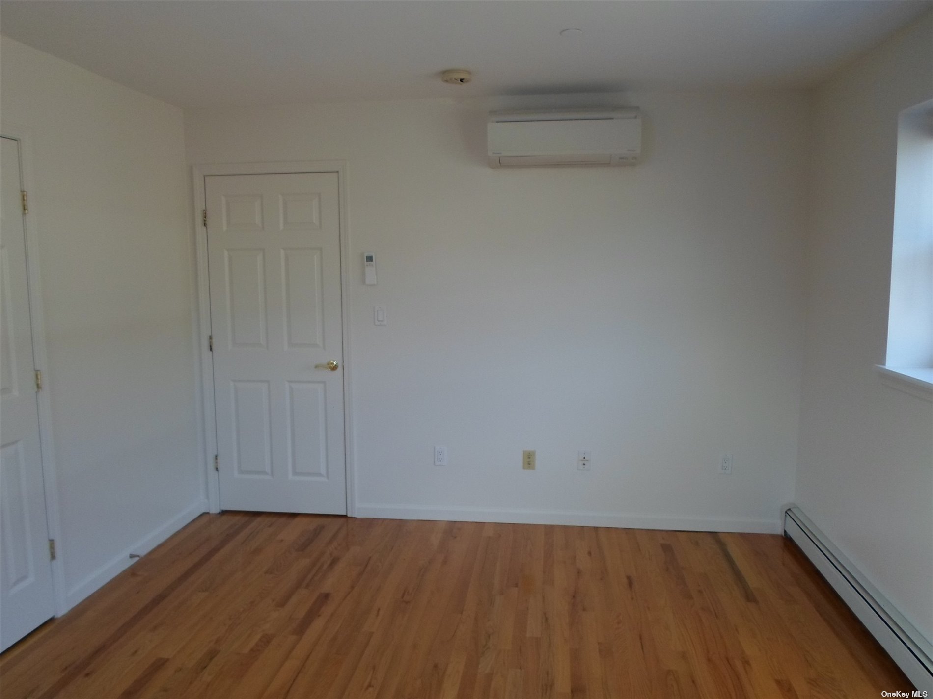 Condo 25th Ave  Queens, NY 11356, MLS-3516667-16