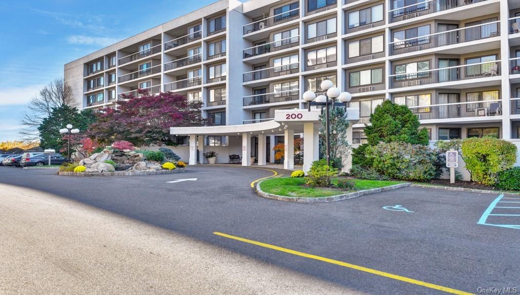 Condo High Point  Westchester, NY 10530, MLS-H6279781-16