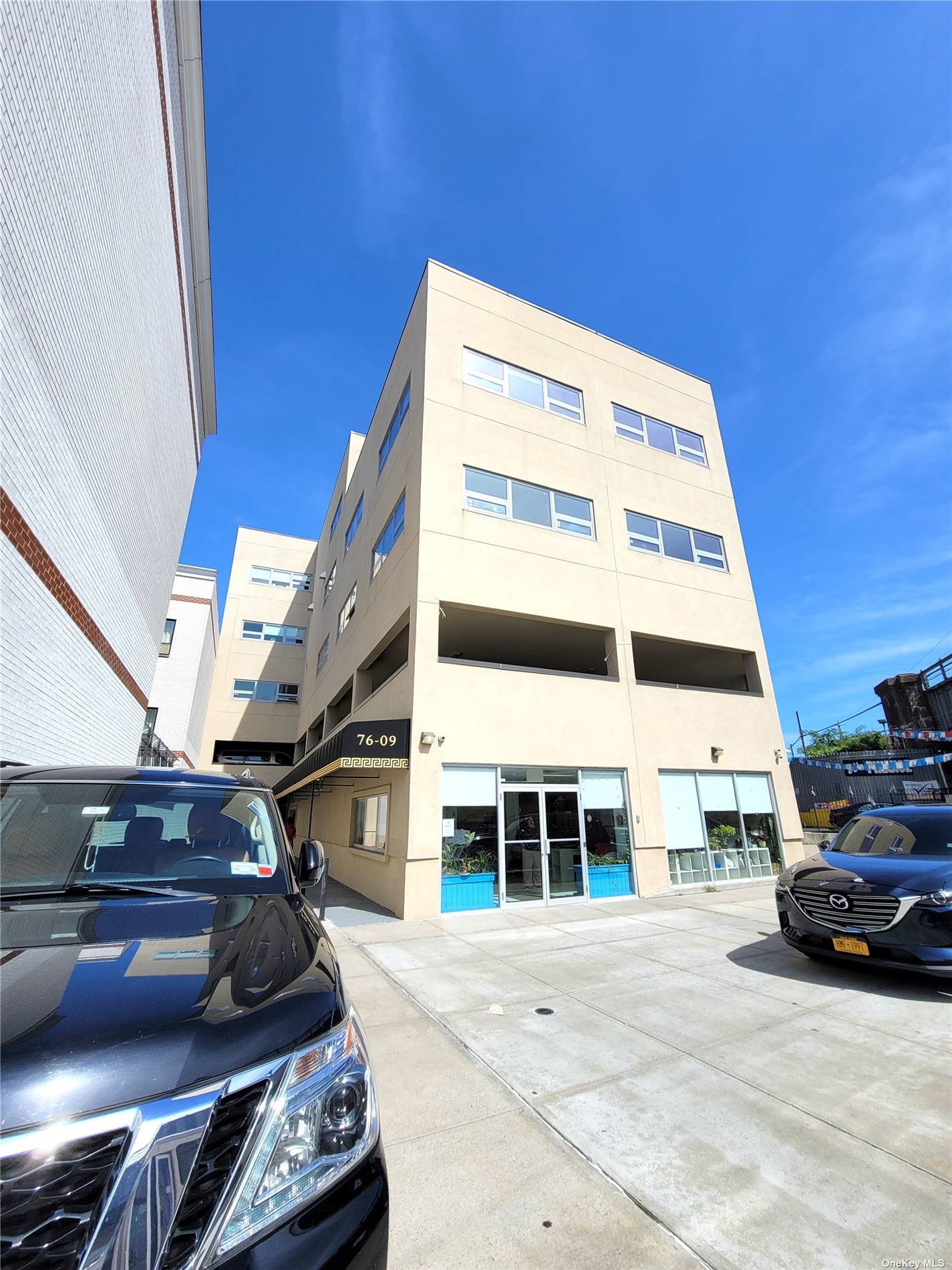 Commercial Lease Queens  Queens, NY 11373, MLS-3506801-16