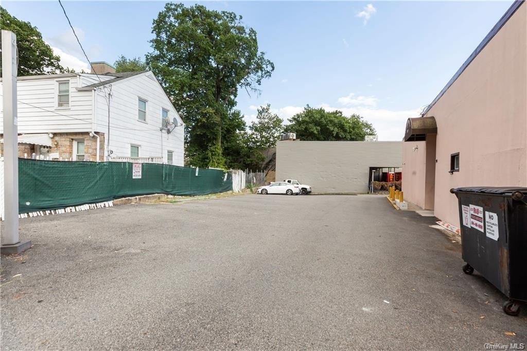 Commercial Lease Yonkers  Westchester, NY 10704, MLS-H6263914-16