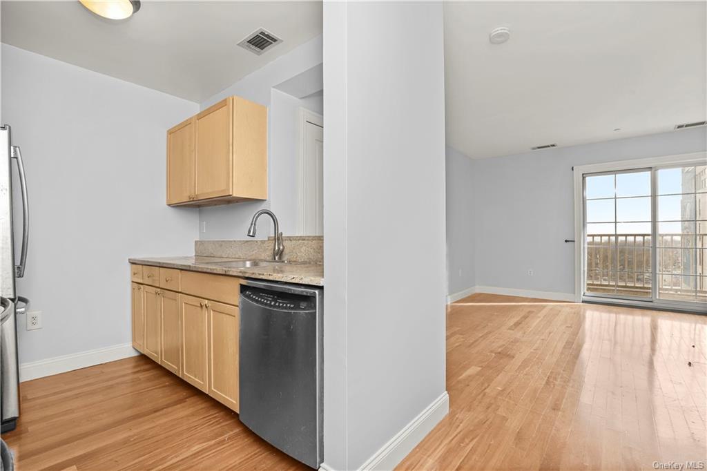 Apartment Main  Westchester, NY 10801, MLS-H6281030-17