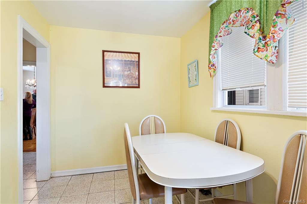 Two Family Revere  Bronx, NY 10465, MLS-H6244338-17