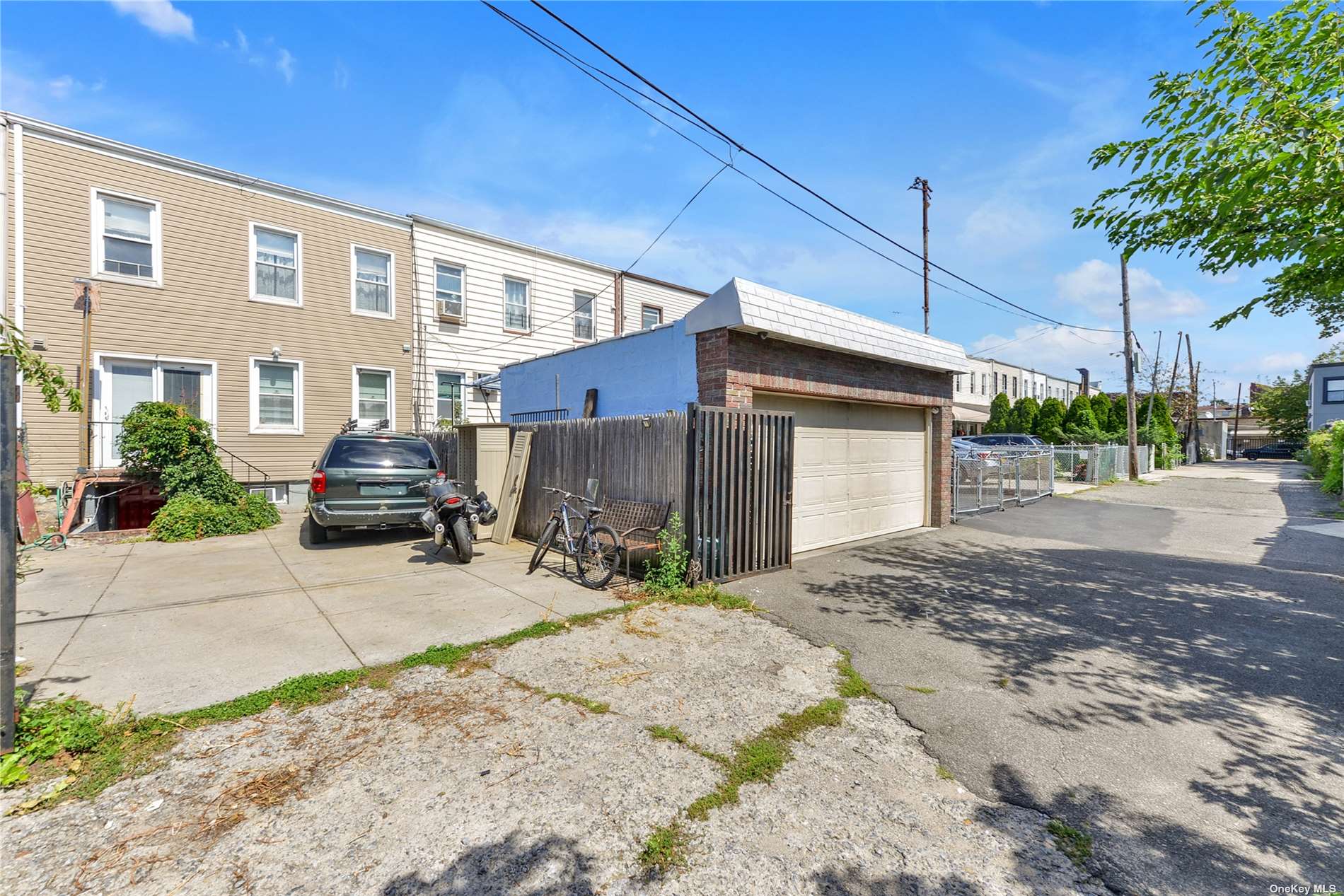 Two Family Metropolitan  Queens, NY 11379, MLS-3502535-17