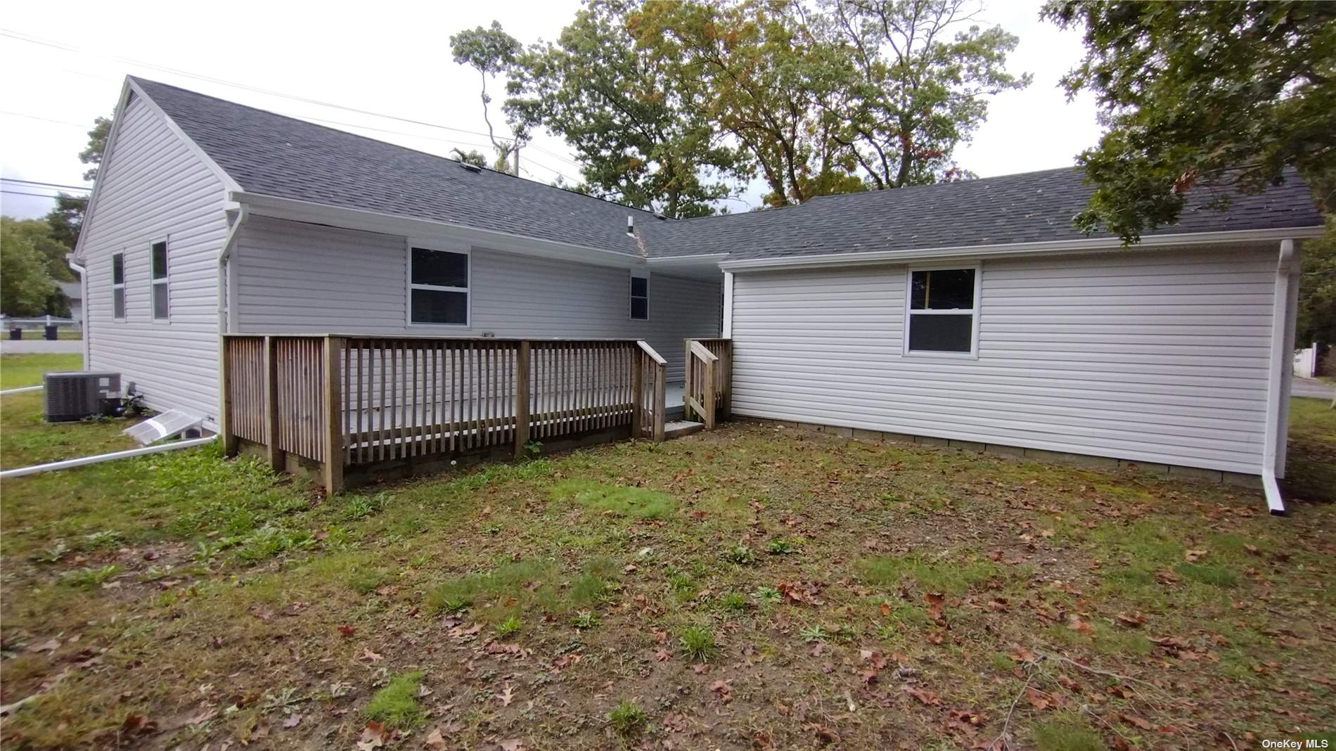 Single Family Ocean  Suffolk, NY 11763, MLS-3513760-17