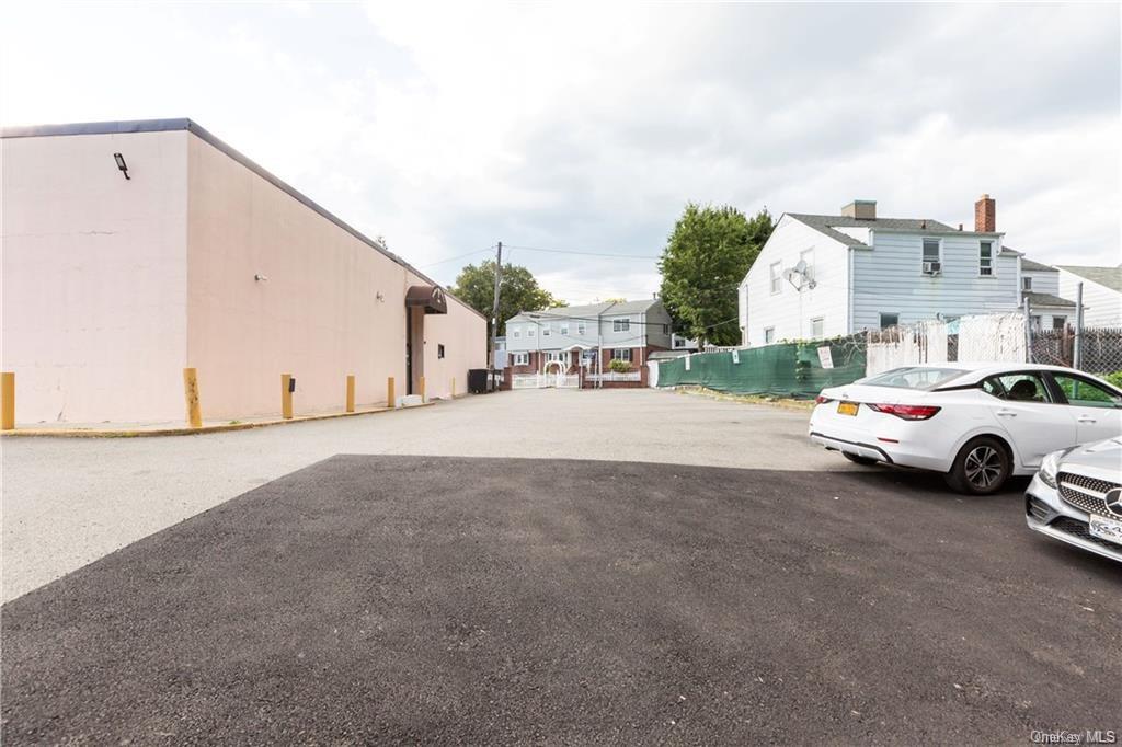 Commercial Lease Yonkers  Westchester, NY 10704, MLS-H6263914-17