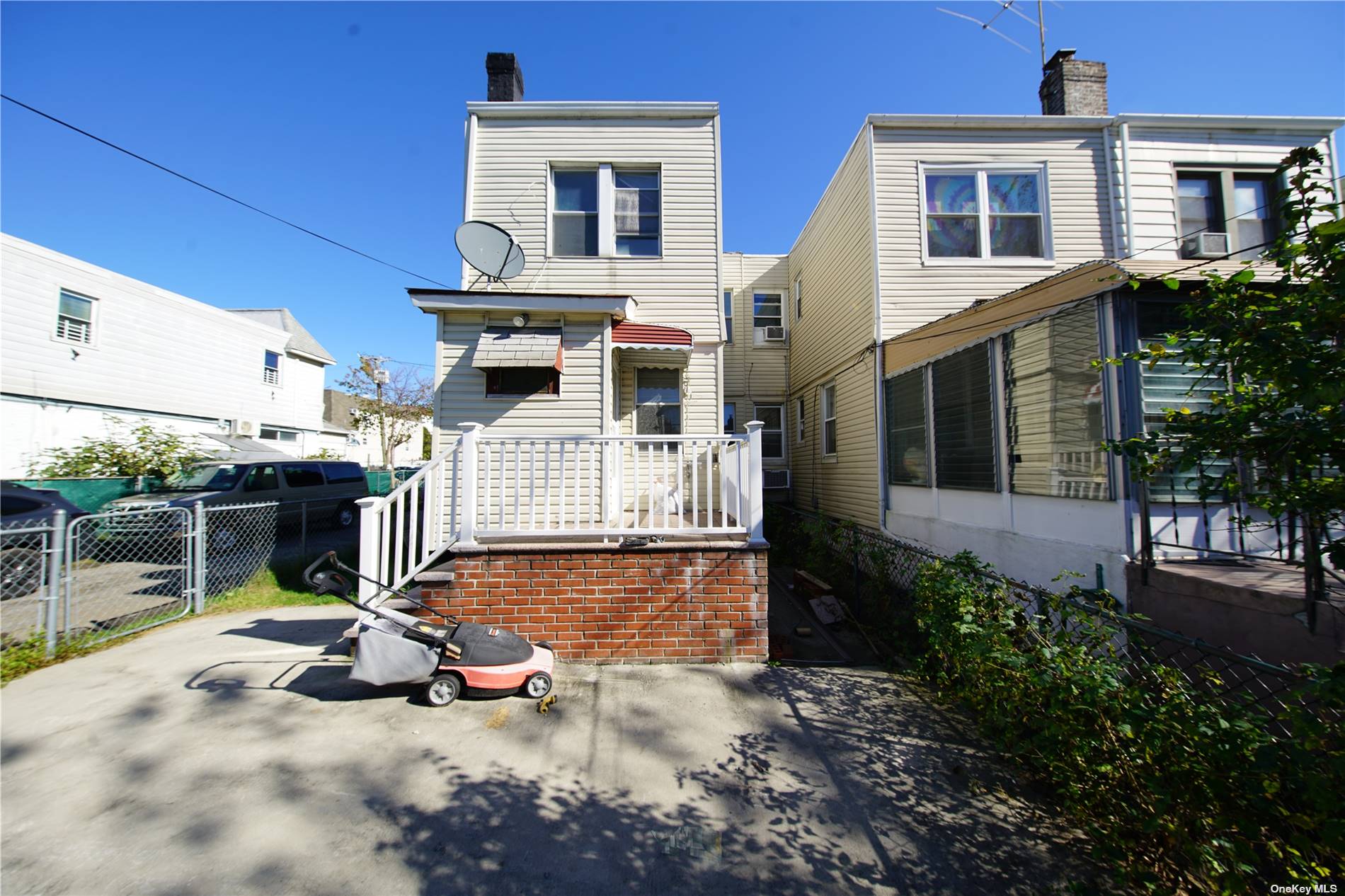 Single Family 144th  Queens, NY 11357, MLS-3502929-17