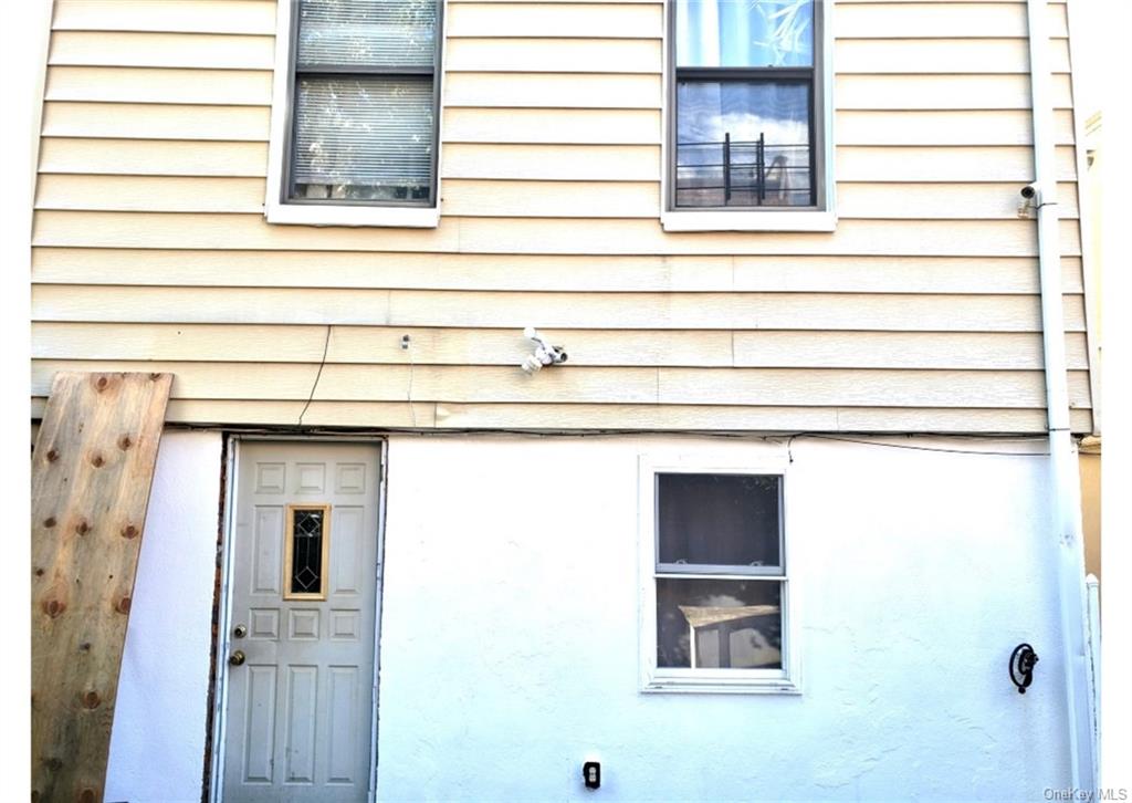 Single Family Edson  Bronx, NY 10466, MLS-H6260936-17