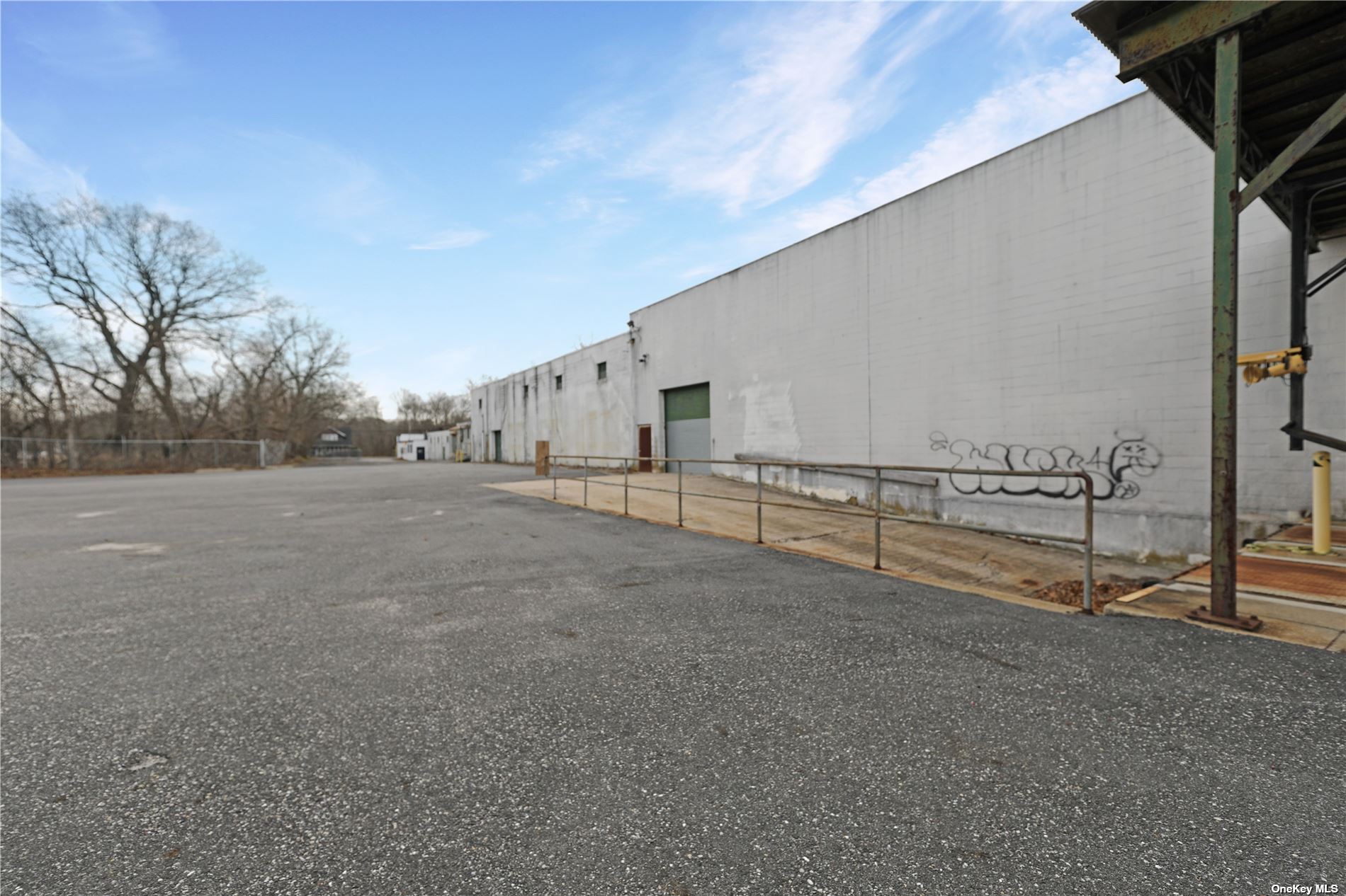 Commercial Lease West Main  Suffolk, NY 11901, MLS-3488432-18