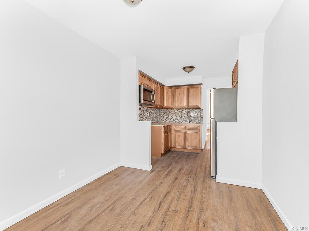 Two Family 222nd  Bronx, NY 10469, MLS-H6279090-19