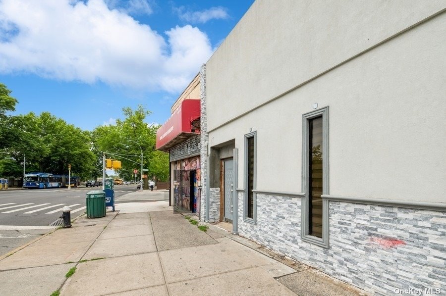 Business Opportunity Main  Queens, NY 11367, MLS-3487843-19