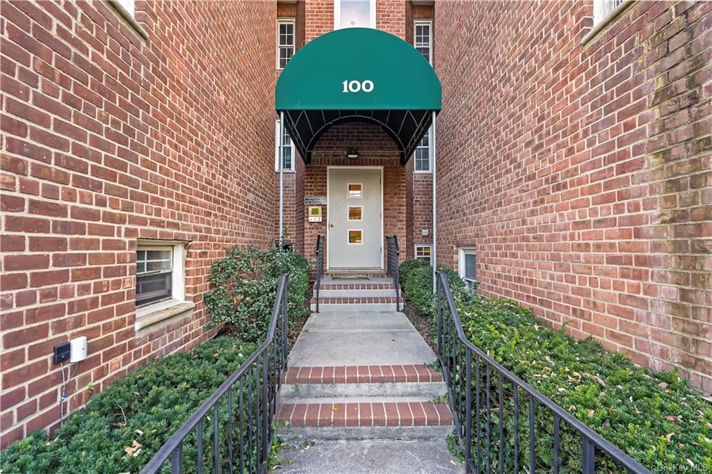 Apartment Theodore Fremd  Westchester, NY 10580, MLS-H6261018-2