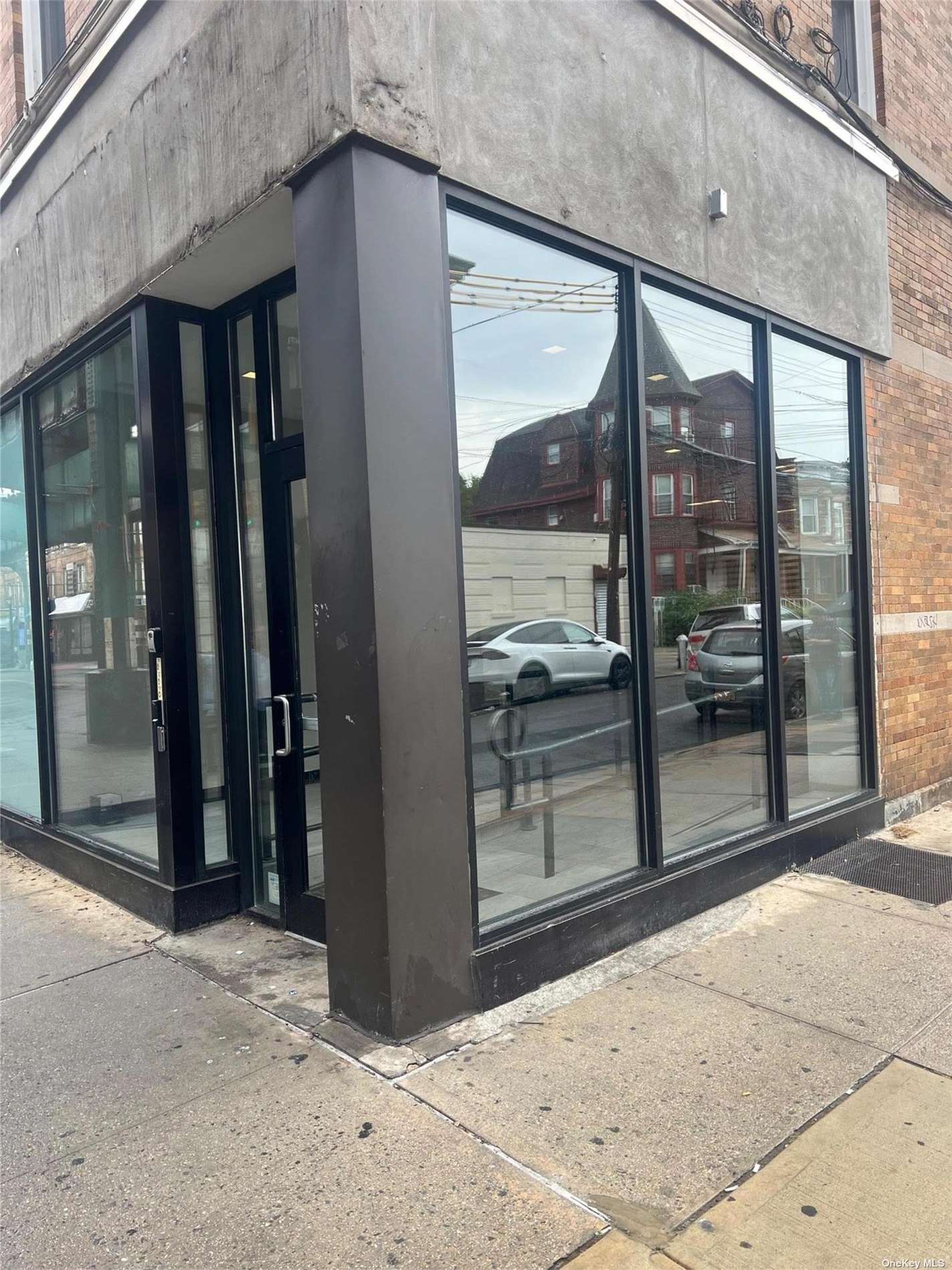 Commercial Lease Jamaica  Queens, NY 11421, MLS-3499026-2