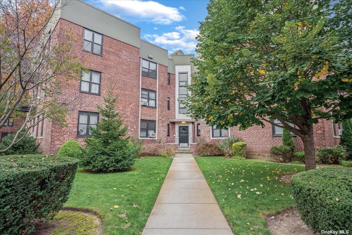 Condo 80th  Queens, NY 11370, MLS-3513089-2