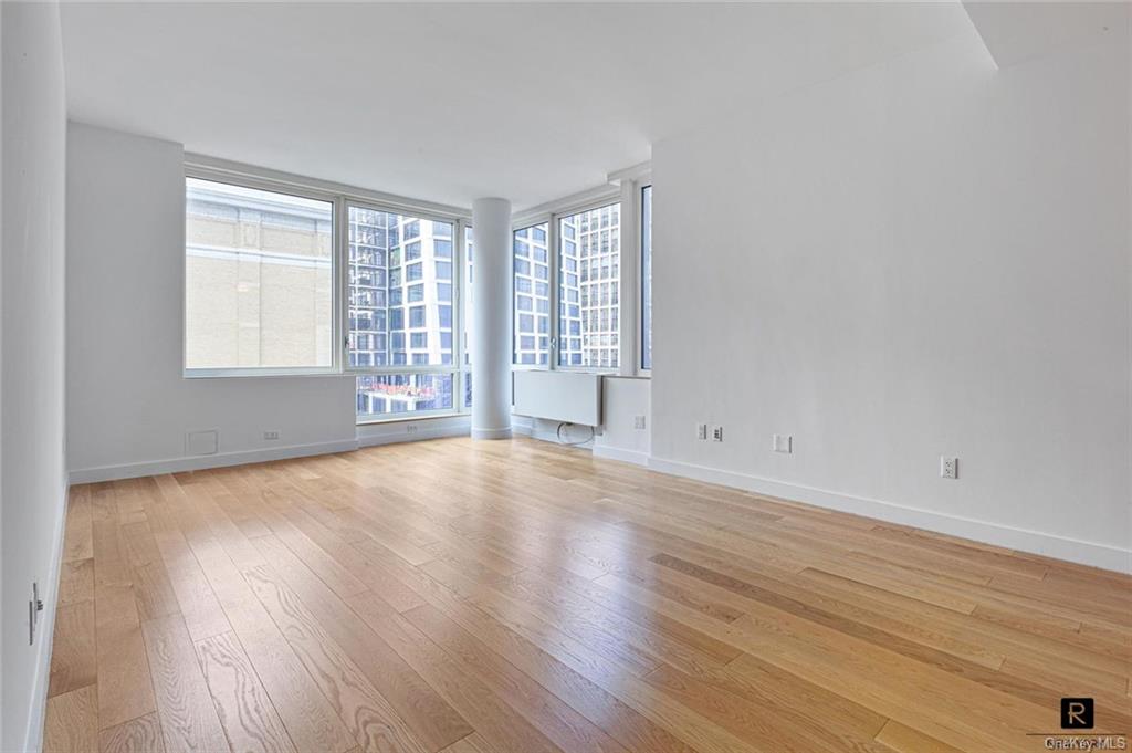 Condo W 17th  Manhattan, NY 10011, MLS-H6251089-2