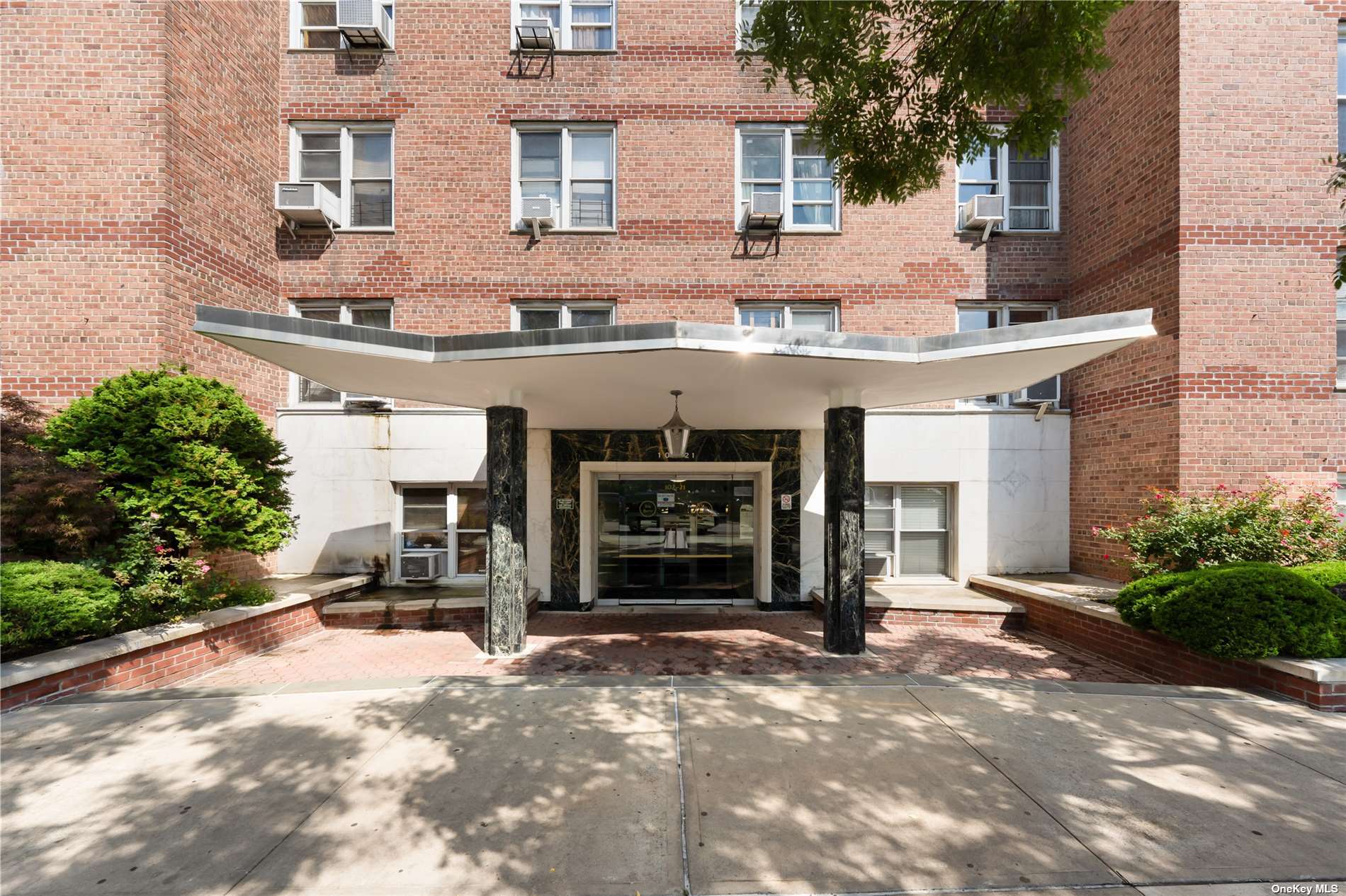 Apartment 63rd  Queens, NY 11375, MLS-3499106-2