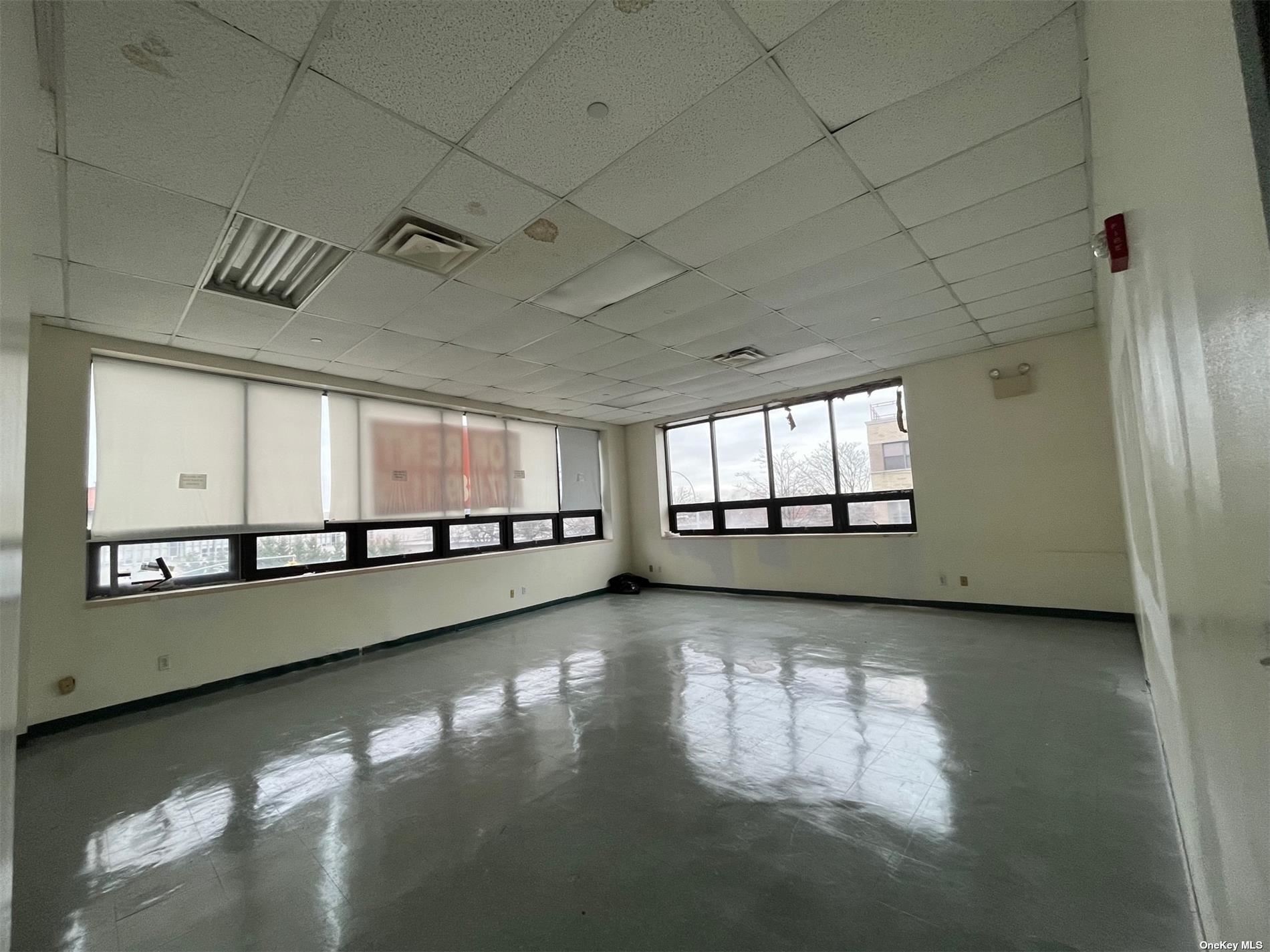 Commercial Lease Kissena  Queens, NY 11367, MLS-3454109-2