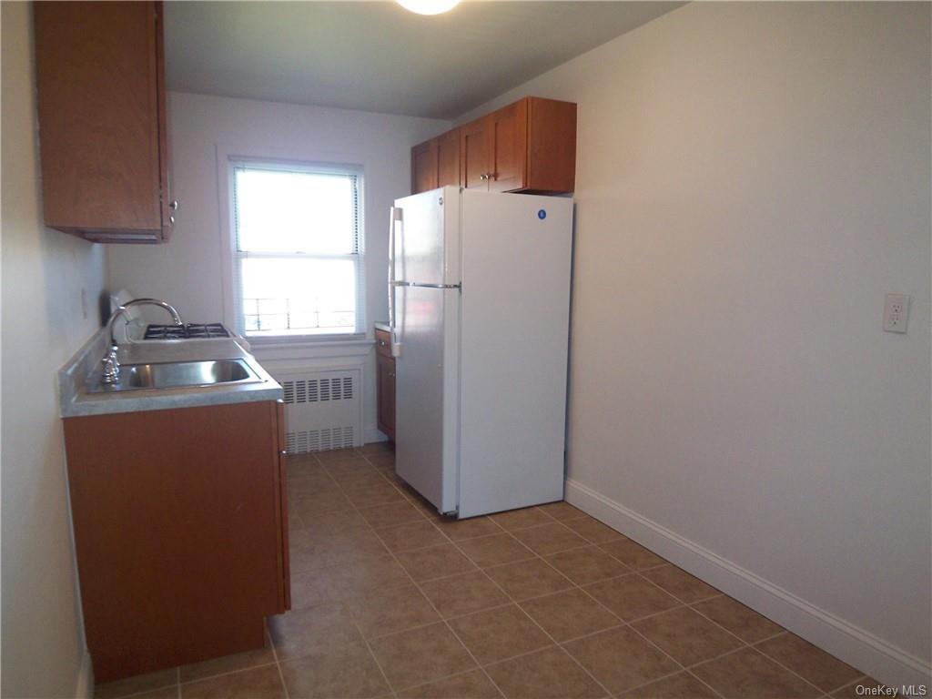 Apartment Beaumont  Westchester, NY 10710, MLS-H6281133-2