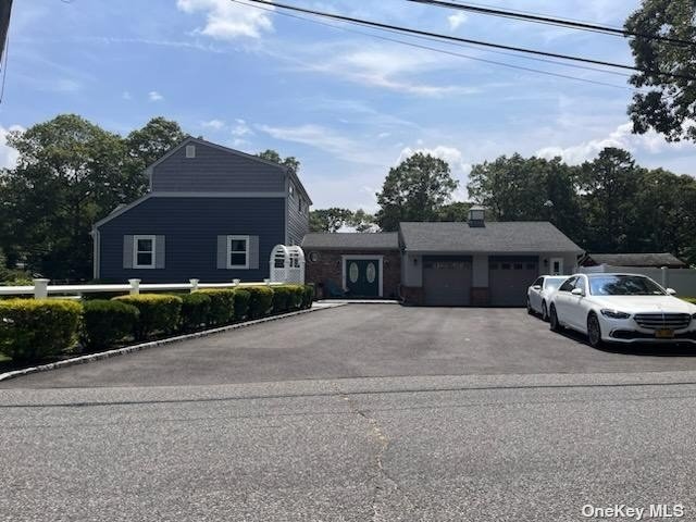 Single Family Petty  Suffolk, NY 11763, MLS-3517135-2