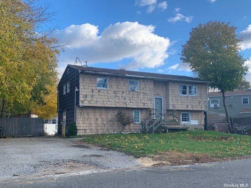 Single Family Brentwood  Suffolk, NY 11717, MLS-3446160-2