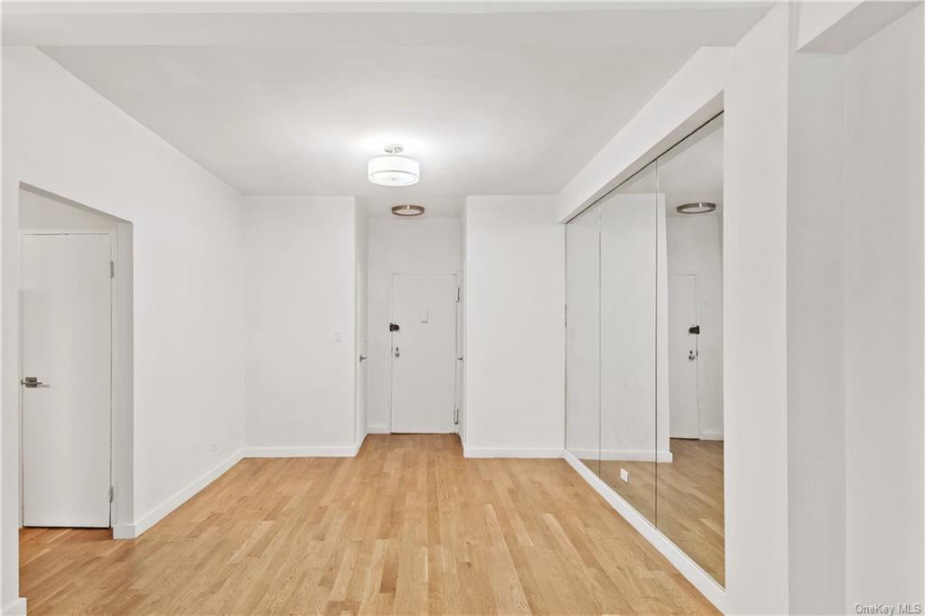 Coop Grand Concourse  Bronx, NY 10451, MLS-H6278174-2