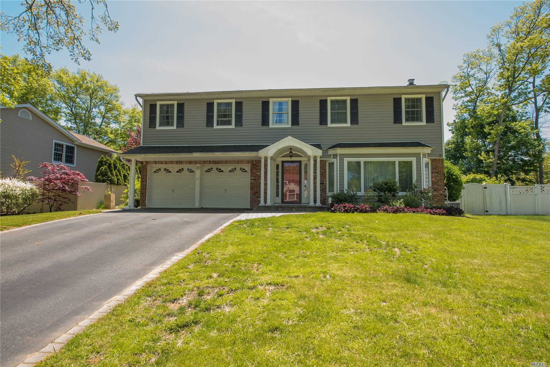 10 Glenmere Lane, Commack, NY 11725 (Sold NYStateMLS Listing #10896993)