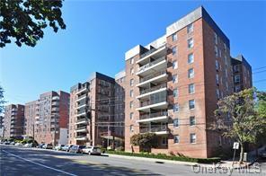 Coop Bronx River  Westchester, NY 10704, MLS-H6276218-2