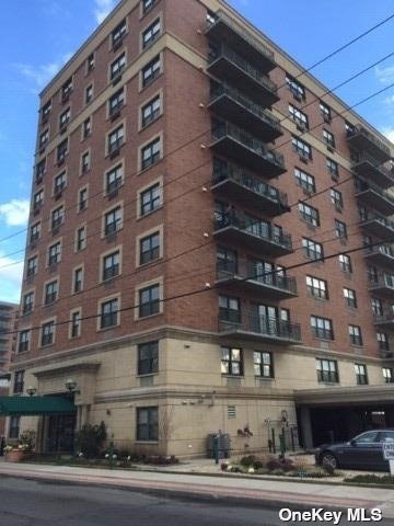 Apartment Broadway  Nassau, NY 11561, MLS-3507219-2