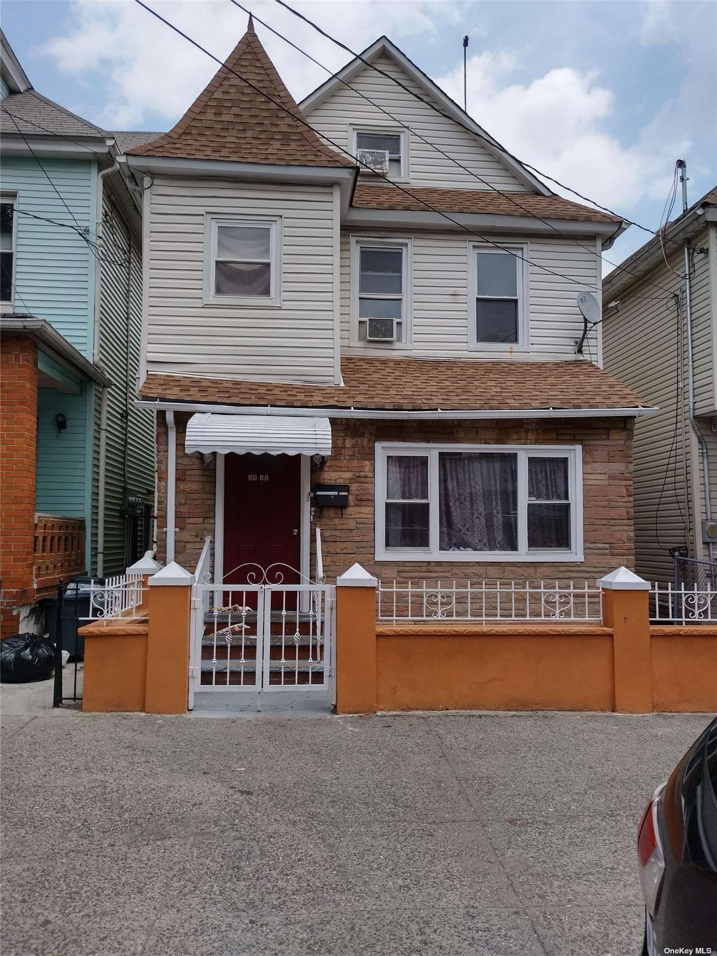 Single Family 104th  Queens, NY 11368, MLS-3488268-2