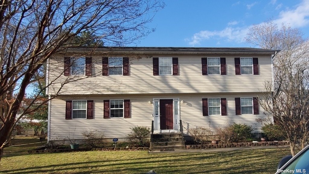 Single Family 24th  Suffolk, NY 11798, MLS-3514271-2