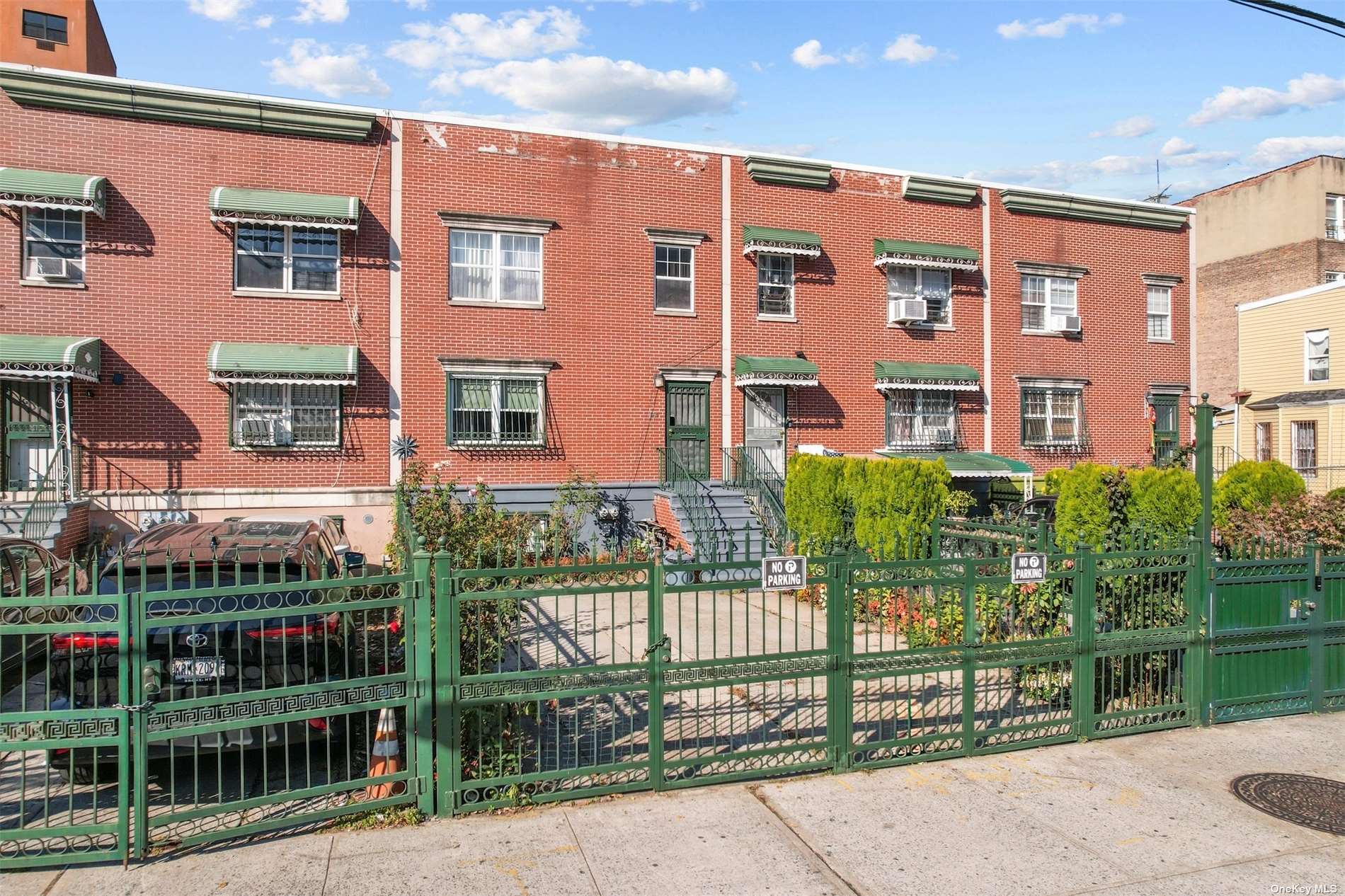 Two Family Crotona  Bronx, NY 10457, MLS-3517279-2