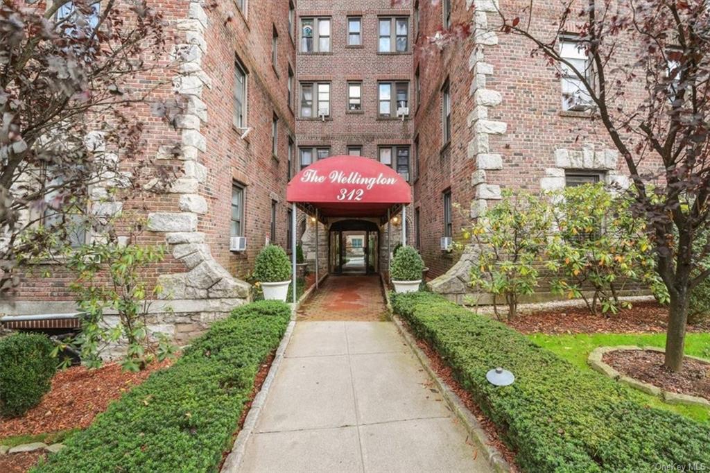 Condo Main  Westchester, NY 10601, MLS-H6275286-2