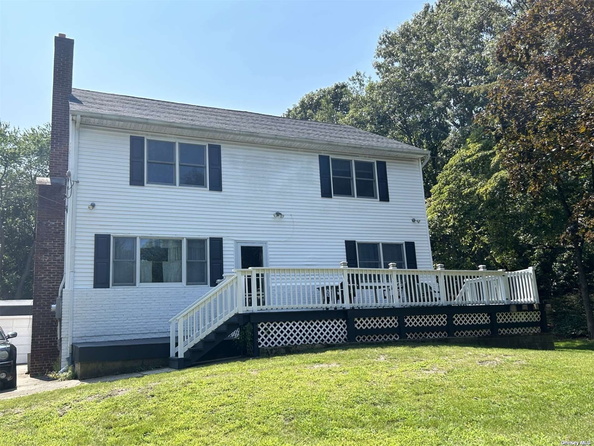 Single Family Mobrey  Suffolk, NY 11787, MLS-3489302-2