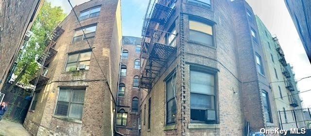 Commercial Sale 18th  Brooklyn, NY 11226, MLS-3505321-2