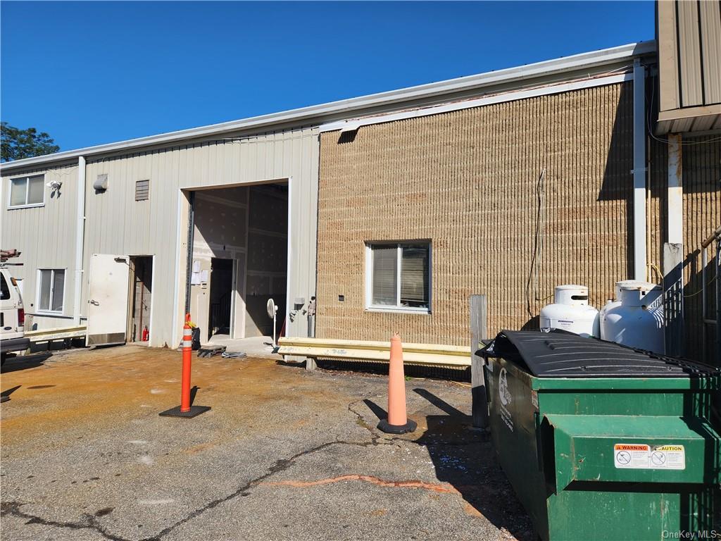 Commercial Lease Front  Westchester, NY 10598, MLS-H6271366-2