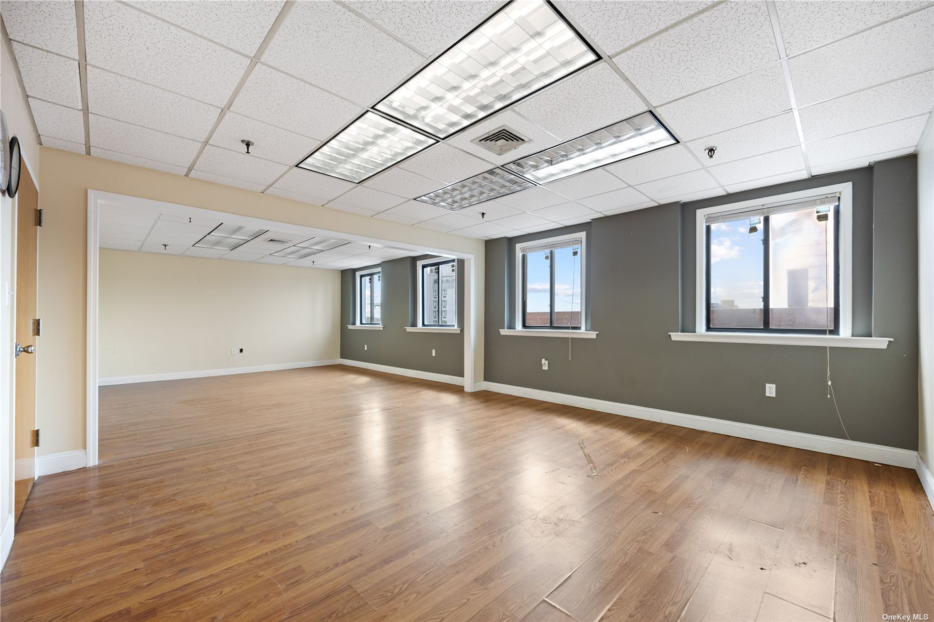 Commercial Lease 127th  Queens, NY 11356, MLS-3387388-2
