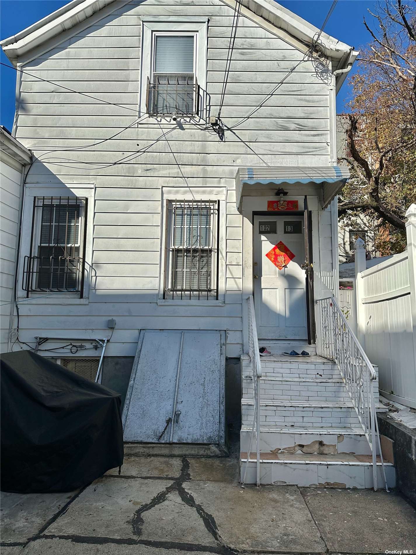 Single Family Strong  Queens, NY 11368, MLS-3517409-2