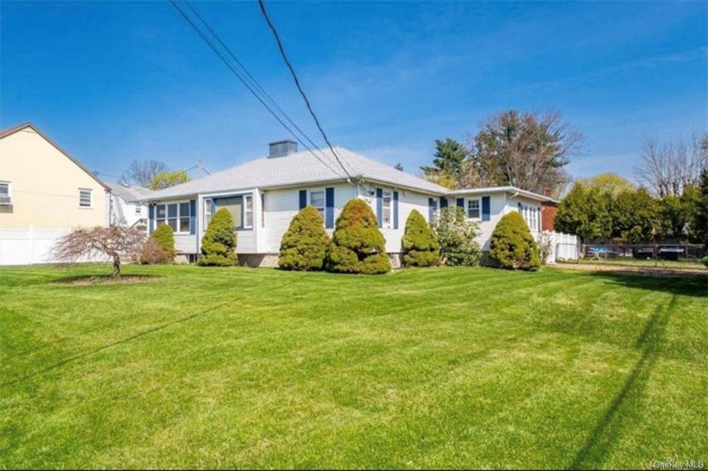 Two Family Lafayette  Rockland, NY 10993, MLS-H6257421-2
