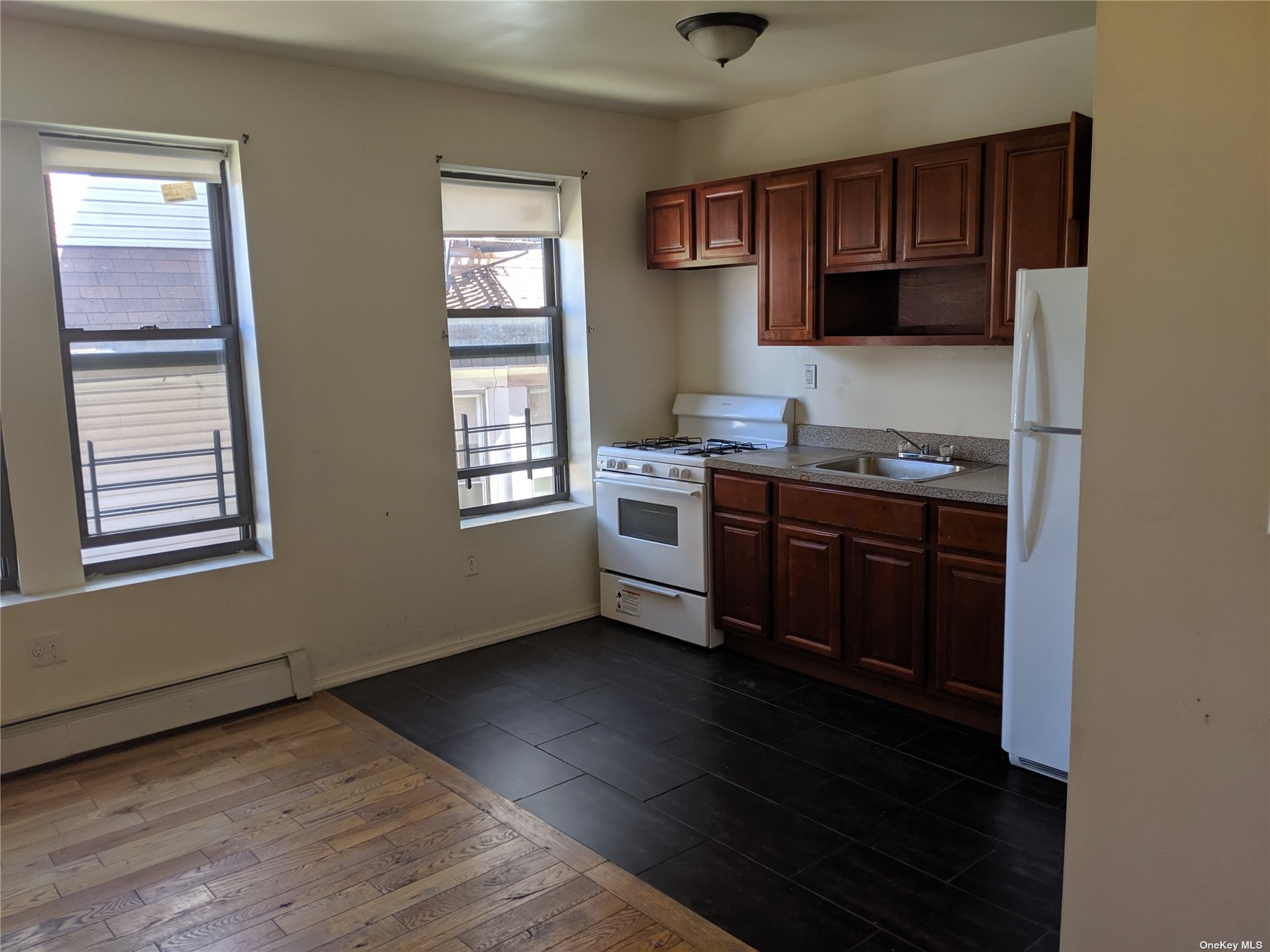 Apartment 229th  Bronx, NY 10466, MLS-3487439-2