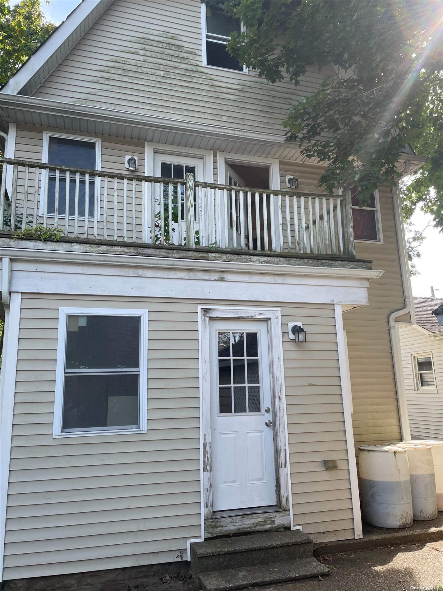 Single Family Bayview  Nassau, NY 11709, MLS-3502451-2